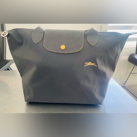 LONGCHAMP Le Pliage Nylon Tote Bag - Grey With Yellow Branding & Accents - Picture 4 of 16